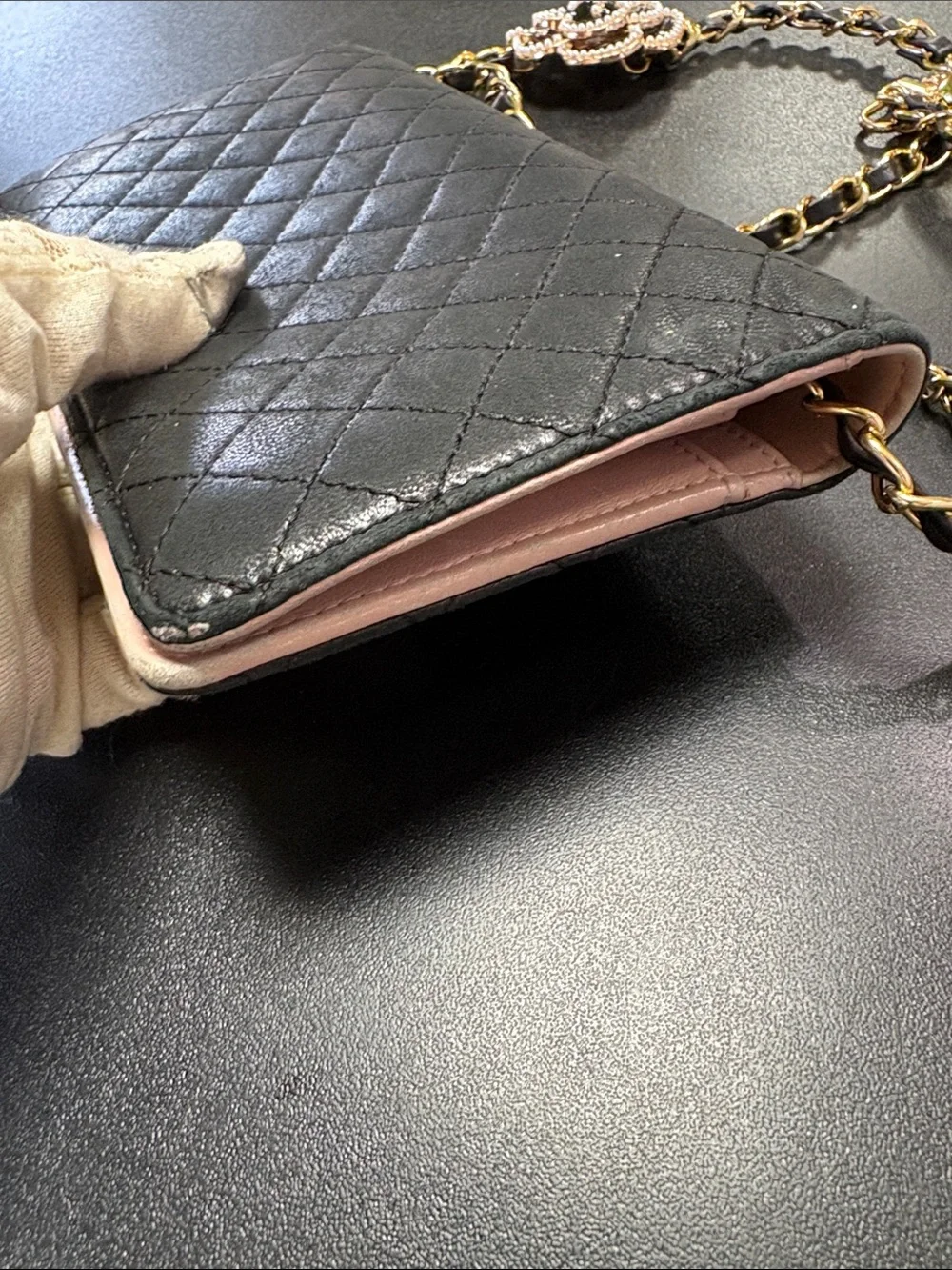 CHANEL Black Quilted Lambskin Long Wallet - Picture 7 of 16